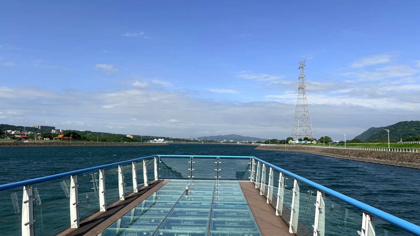 中庄調整池景觀平台與開闊池面